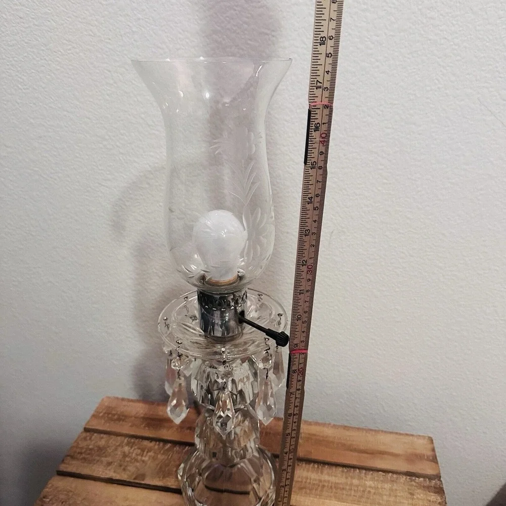 VINTAGE GLASS ROUND HURRICANE TABLE LAMP‎ WITH CRYSTAL PRISMS